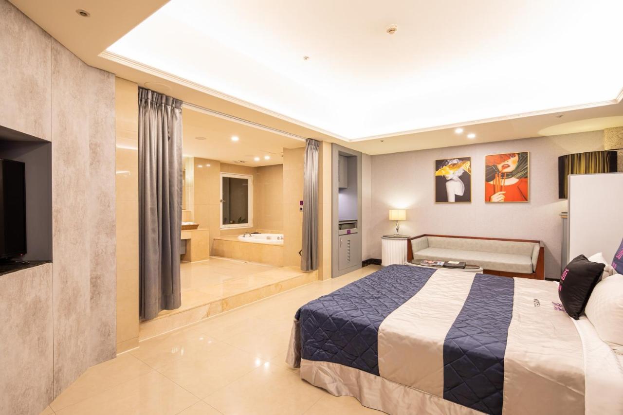Discovery Motel - Nangang Taipei Exterior foto