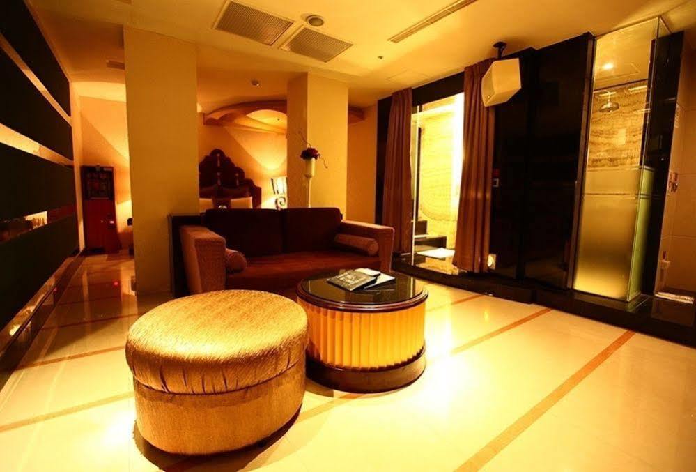Discovery Motel - Nangang Taipei Exterior foto